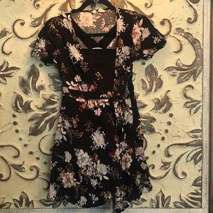Black Floral Front Tie Wrap Dress - S